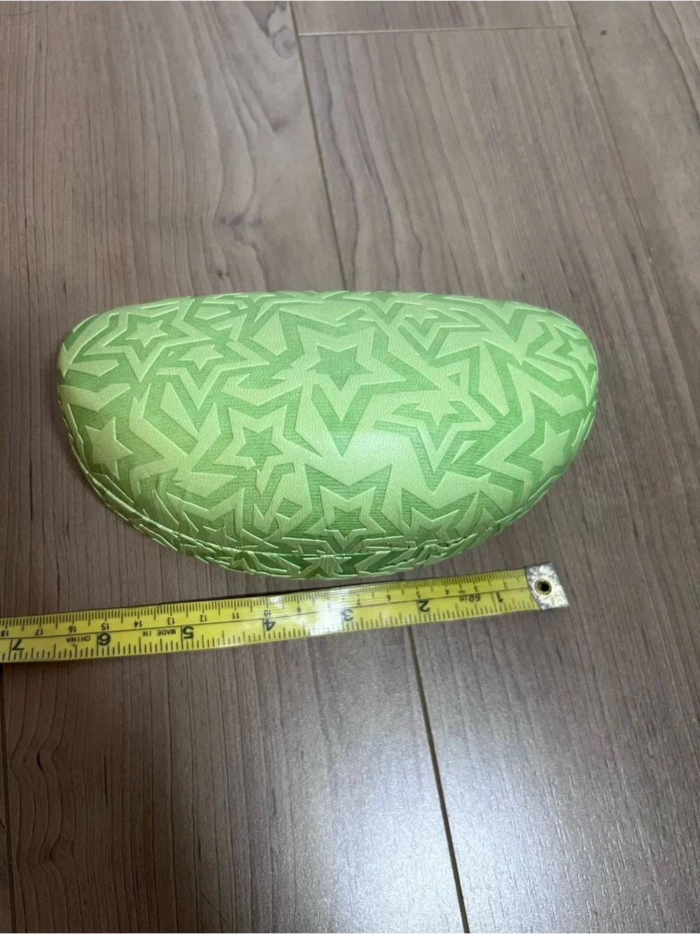 Green Star Pattern Hard Shell Sunglasses Case